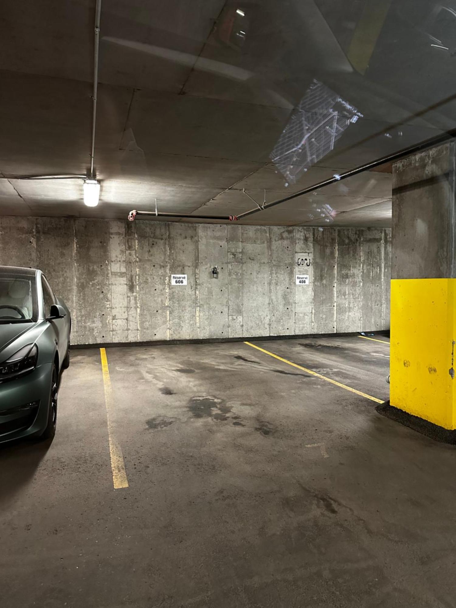 Initial / Wave + Parking / Centre-Ville De Quebec Bagian luar foto